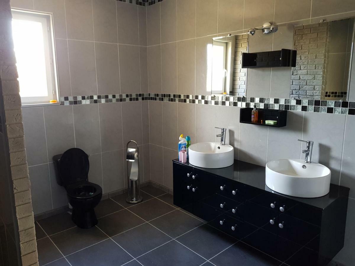 Apartament 19 Rue Du Cadran Montmorillon Zewnętrze zdjęcie