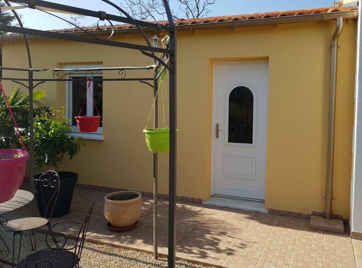 Apartament 19 Rue Du Cadran Montmorillon Zewnętrze zdjęcie