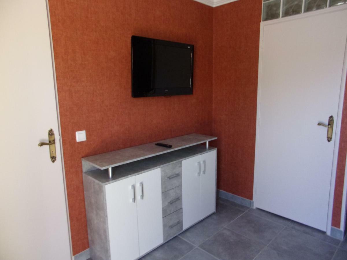 Apartament 19 Rue Du Cadran Montmorillon Zewnętrze zdjęcie